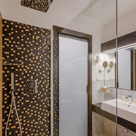 酒店 布达佩斯博物馆酒店 4*