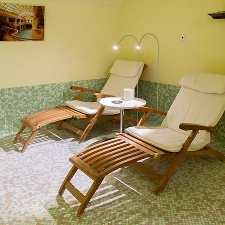 Hotel Museum 4*