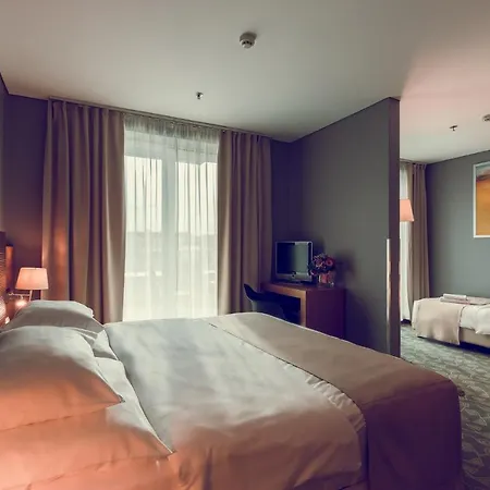 Hotel Museum 4*