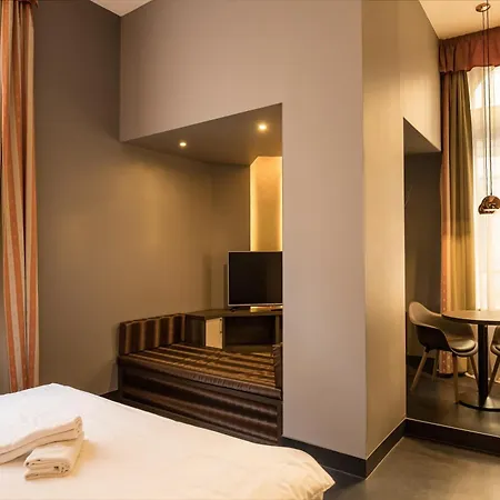 Museum Hotel 4*