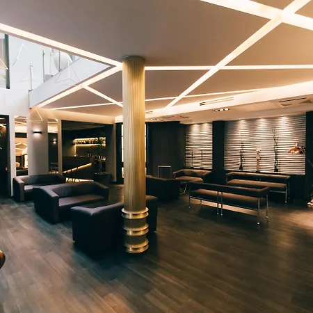 Hotel Museum 4*