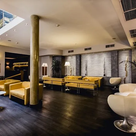 Hotel Museum 4*
